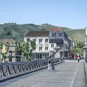 Les Deux Coteaux Hotell